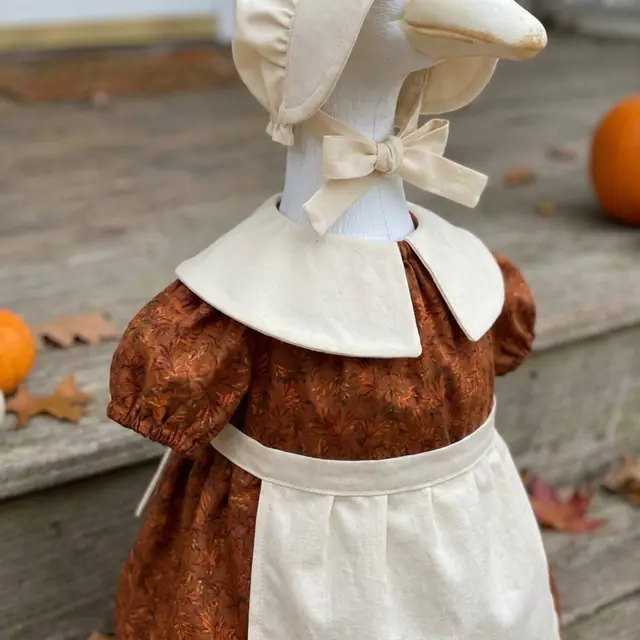 A porch goose wearing the harvest outfit, view 3
